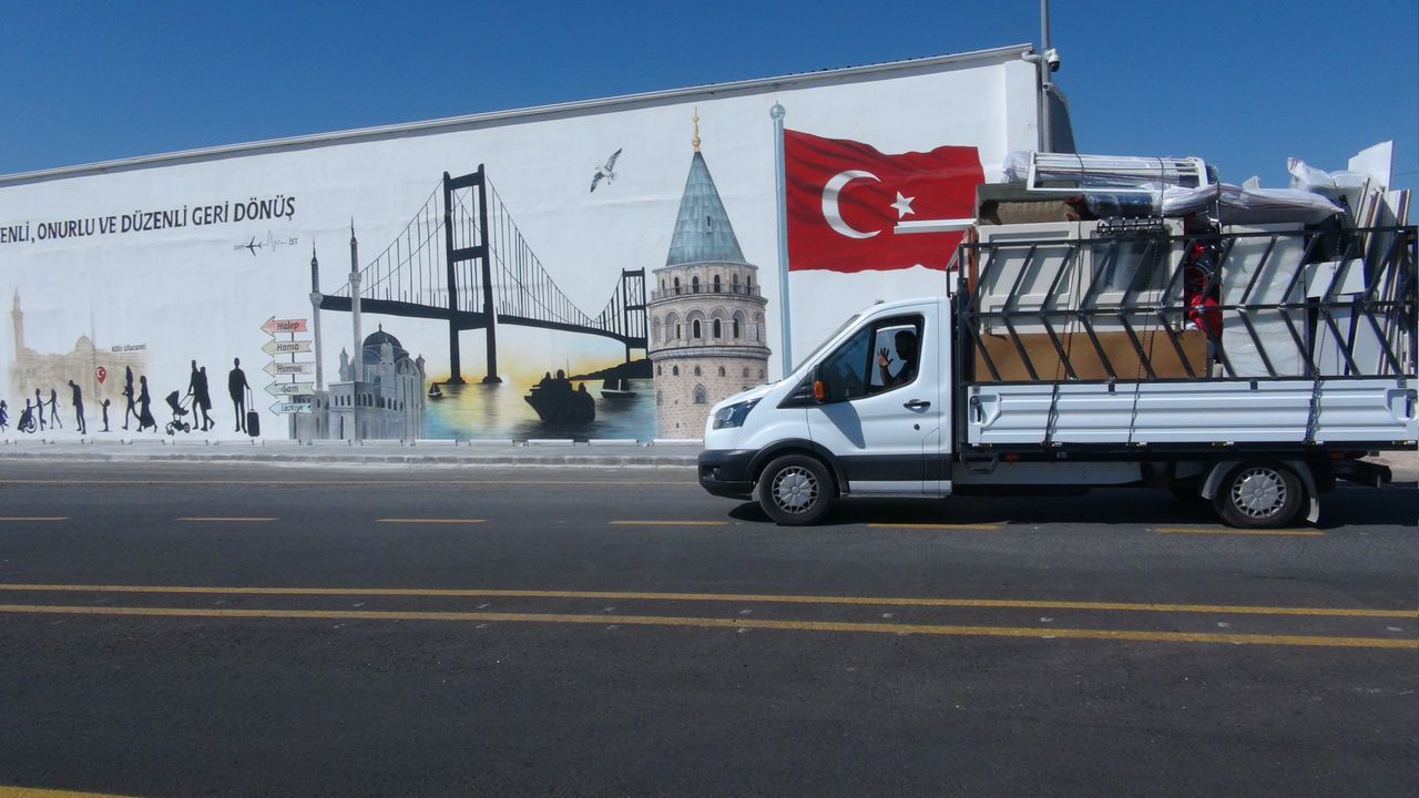 Kilis'teki sınır kapısında Suriyeli yoğunluğu