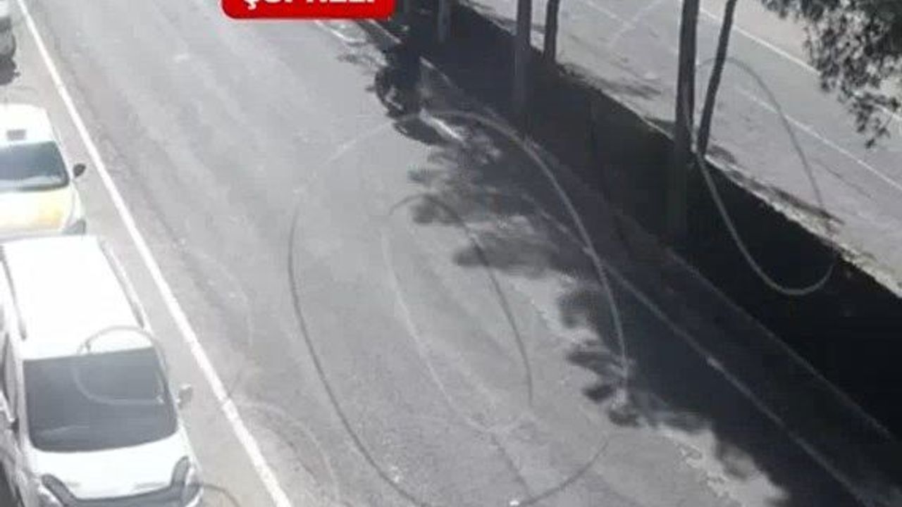 Abartı egzoz kullandığı için polisten kaçan sürücüye 'Dur' ihtarına uymamaktan 200 bin TL ceza