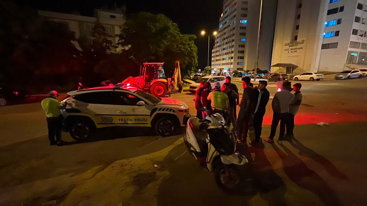Kilis'te 2 motosiklet çarpıştı; 5 yaralı