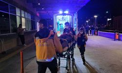 Çorum'da Bariyerlere Çarpan Araçtaki 1 Kişi Öldü, 1 Kişi de Yaralandı