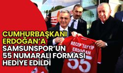 Başkan Kurnaz'dan Cumhurbaşkanı Erdoğan'a 'Samsunspor' Hediyesi