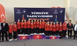 Samsun Büyükşehir’in Taekwondo Başarısı! 20 Madalya ile Döndü