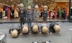 Adana'da Polonyalıların sokak tiyatrosu ilgi çekti