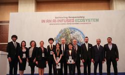 BM'nin programında öğrencilerden ‘yapay zeka kullanımı’ tartışması
