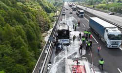 Bolu Dağı'nda yolcu otobüsü yandı
