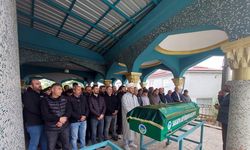 Damadının 15 bıçak darbesiyle öldürdüğü kayınpeder son yolculuğuna uğurlandı