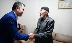 Bakan Kurum, köy evine konuk oldu