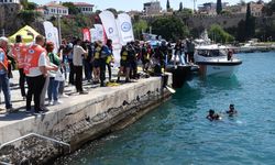 Deniz dibi temizliğinde 1 ton atık çıkarıldı