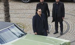 Eşref Rüya Dizisi Nefes Kesti: Eşref ve Nusret Ağa Karşı Karşıya