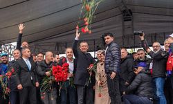 Özgür Özel’den 1 Mayıs’ta Taksim Mesajı: Meydanlar Tutsaksa Demokrasi Yoktur