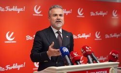 Suat Kılıç: Toplumu sarsacak bir anayasa değişikliğine katkı vermeyiz