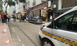 Tıraş olurken ağabeyi öldürmüştü; kanserden hayatını kaybeden babasıyla birlikte defnedildi