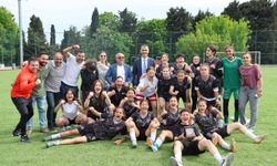 İstanbul’da Liselerarası Kadın Futbol Turnuvası: Şampiyon Küçükçekmece TOKİ Atakent