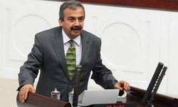 Sırrı Süreyya Önder 18 Günlük Tedavinin Ardından Vefat Etti