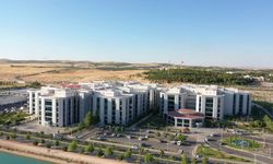 Lavabo açıcı içen çocuk, 2 yıl sonra sağlığına kavuştu