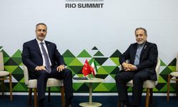 Bakan Fidan, İranlı mevkidaşı Arakçi ile görüştü
