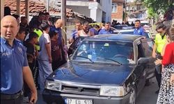‘Dur' ihtarına uymayıp 2'si polis otosu, 4 araca çarpan ehliyetsiz sürücü tutuklandı