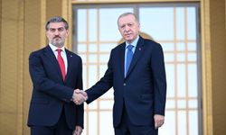 Cumhurbaşkanı Erdoğan, Gürcistan Cumhurbaşkanı Kavelaşvili'yi resmi törenle karşıladı