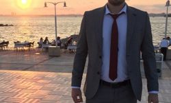 Hafif ticari aracın çarptığı motosikletin sürücüsünün öldüğü kaza kamerada/Ek fotoğraf