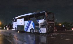 İstanbul - Ümraniye'de yolcu otobüsü alev alev yandı / Ek görüntü - Geniş haber
