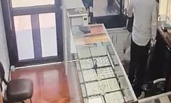 Kuyumcudan 750 bin liralık bilezik çalıp kaçtı