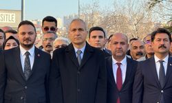 CHP'li Özçağdaş, okulda düzenlenen Atatürk'ü anma törenine katıldı