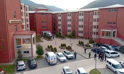 Gümüşhane Üniversitesi'nde kadın memur silahla rehin alındı; şüpheli ikna edildi (3)