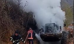 İş makinesi alev alev yandı