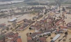 İtalya'da sel: 2 ölü