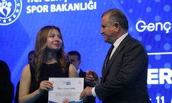 Bakan Bak: Türkiye Yüzyılı, gençlerin yüzyılı olacak