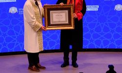 Bakan Kurum: Bir ülke büyüklüğündeki alanı deprem bölgesine yeniden kurduk (2)