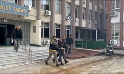 Firari hükümlü kahvaltı yaparken yakaladı