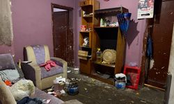 Trabzon'da 3 evden tonlarca çöp çıktı