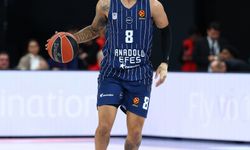 Anadolu Efes - Olympiakos: 68-74