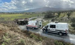 Aydın'da kamyonet tali yola yuvarlandı: 1 ölü, 2 yaralı