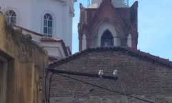 Ayvalık'ta Saatli Camisi'nin saati yerinden düştü