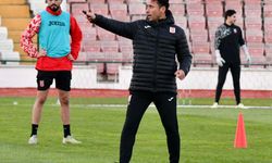 Balıkesirspor'da Cem Kavçak bıraktı