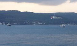 Bozcaada feribot seferlerine fırtına engeli