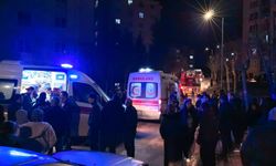 Bursa'da evde yangında 1'i çocuk 3 kişi dumandan etkilendi