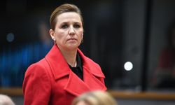 Danimarka Başbakanı Frederiksen: ABD tehditlerini durdurmalı