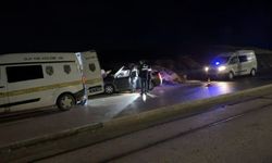 Eskişehir'de otomobil yayaların arasına daldı: 3 öldü (2)