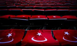 Fenerbahçe, stattan sonra salonu da Türk bayraklarıyla süsledi