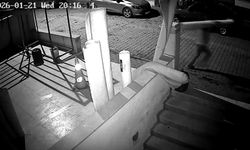 İstanbul- Avcılar'da halı hırsızlığı kamerada