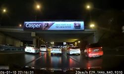 İstanbul - Maltepe'de otomobilin motosiklete çarptığı anlar kamerada