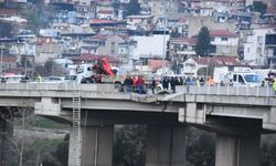 Kamyonete çarpan TIR, viyadükten aşağı düştü; 3 yaralı