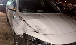 Otomobilin çarptığı bisikletli Birkan ağır yaralandı; kaza kamerada