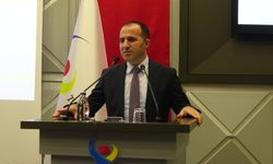 Proje yarışmasında dereceye giren meslek lisesi öğrencileri ödüllerini törenle aldı