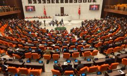 Trafik cezalarının artırılmasını içeren kanun teklifinin ilk iki maddesi kabul edildi