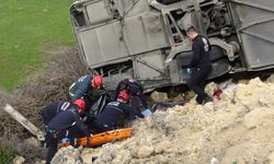 Antalya'da yolcu otobüsü devrildi; 8 ölü, 26 yaralı / Ek fotoğraflar