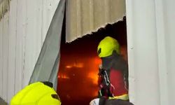 Balıkesir'de depoda yangın